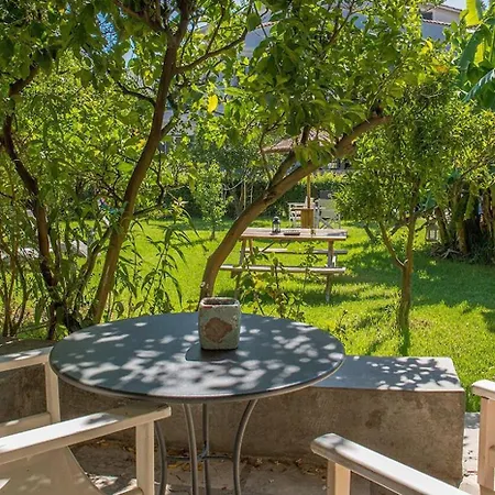 Apartman Stavlos *