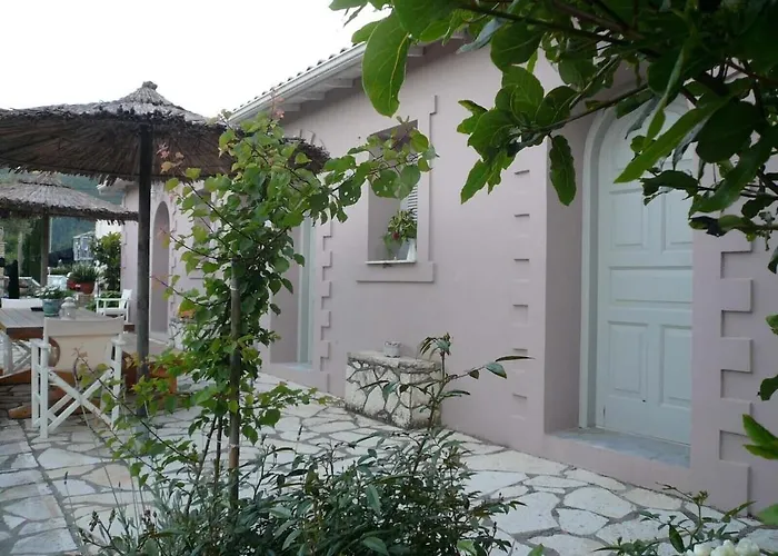 Stavlos Daire *